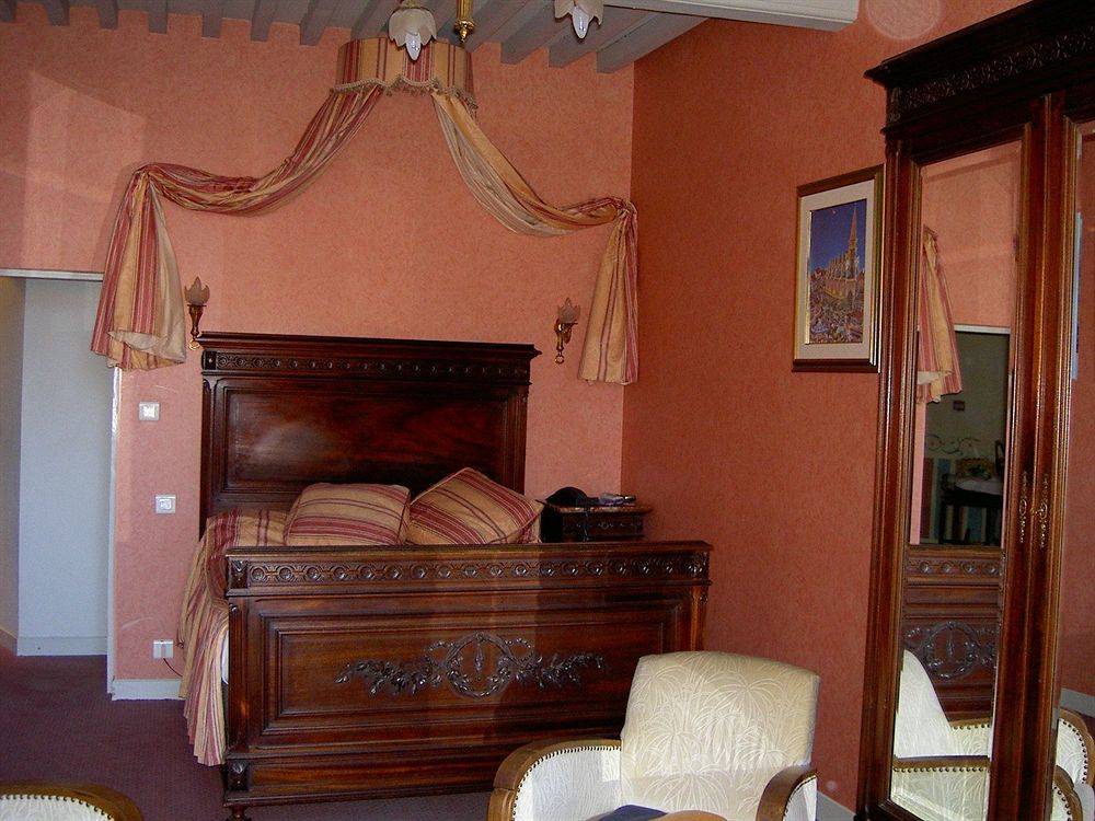La Maison Des Consuls Мирпуа Экстерьер фото